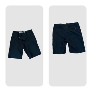 HURLEY BLACK HYBRID SHORTS SIZE 31 W